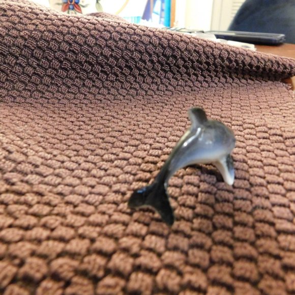 Dolphin Figure Ceramic Mini - Picture 3 of 4